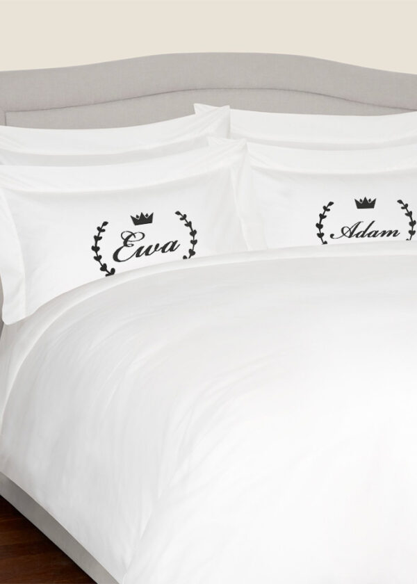 Komplet pościel satynowej z personalizowanymi imionami LAUR