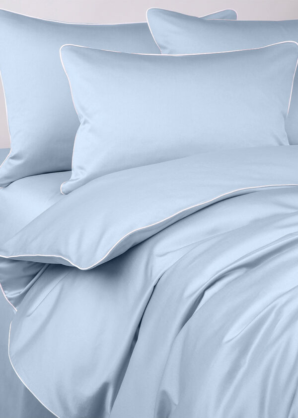 Pościel satynowa SAN ANTONIO - frozen blue z białą lamówką