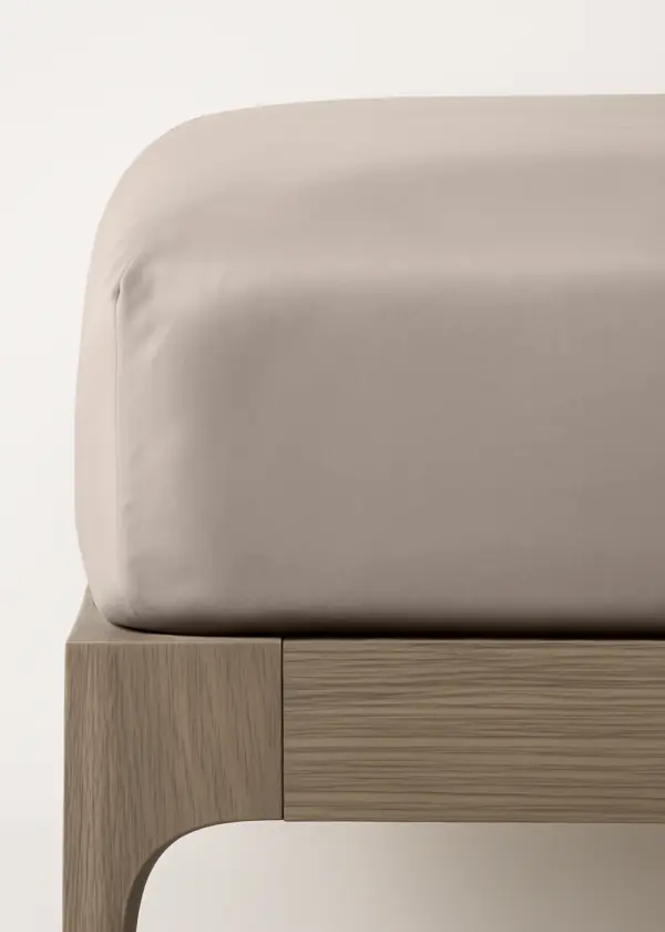 marohome-Przescieradlo-satyna-latte-bez