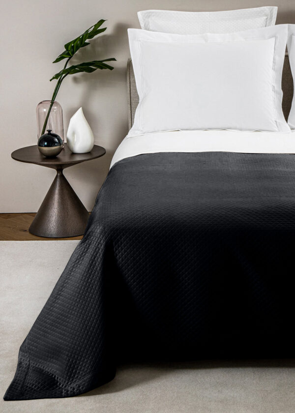 Narzuta CAPRI - czarny