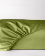 Prześcieradło satynowe oliwkowy z gumką