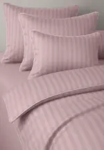 Pościel adamaszkowa SAN ANTONIO – powder pink z białą lamówką