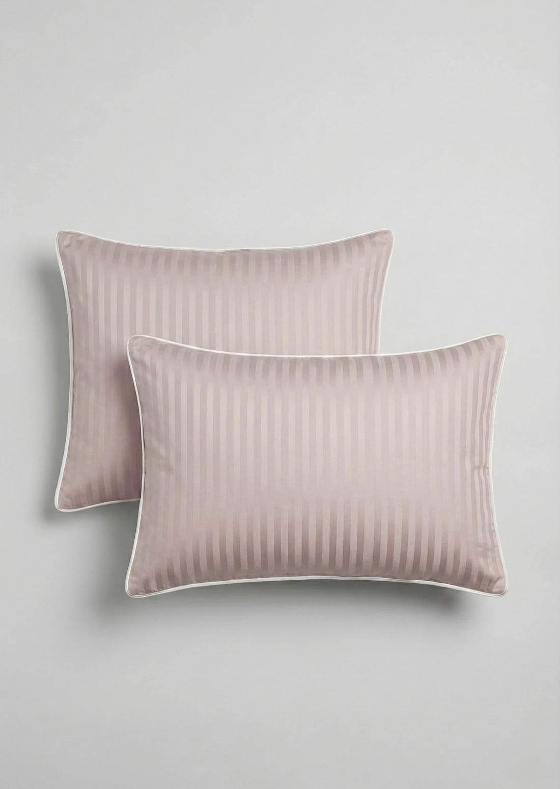 Poszewka adamaszkowa SAN ANTONIO silver rose z białą lamówką