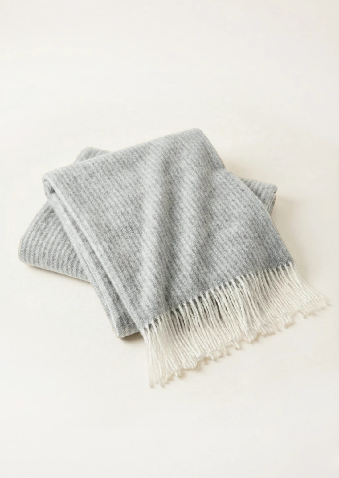 Koc ANDORA STRIPE wełniano-kaszmirowy z frędzlami - jasny szary - 140 x 200