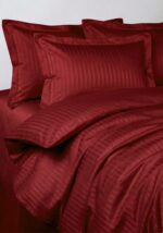 Pościel adamaszkowa VALENCIA – valentine red