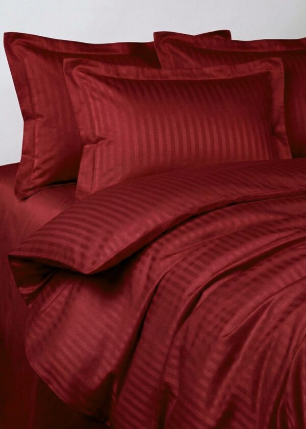 Pościel adamaszkowa VALENCIA – valentine red